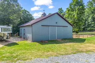 271 Collinsville Rd, Columbus, NC 28722 - Photo 3