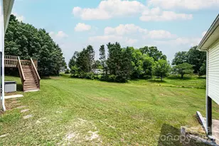 1697 Denver Ct, Lenoir, NC 28645 - Photo 19