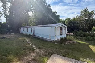 171 Ridley St, Marion, NC 28752 - Photo 7