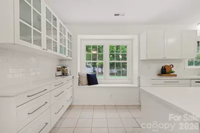 10727 Colony Woods Drive, Charlotte, NC 28277 - Photo 5