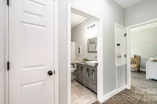 29 Central Ave, Granite Falls, NC 28630 - Photo 15