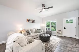 29 Central Ave, Granite Falls, NC 28630 - Photo 5