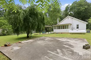 226 Vance Ave, Black Mountain, NC 28711 - Photo 31