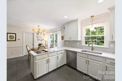 3731 Ashton Drive, Charlotte, NC 28210 - Photo 19