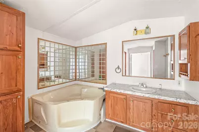 114 Jason Drive, Blacksburg, SC 29702 - Photo 25