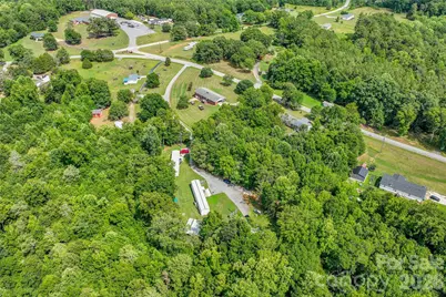 114 Jason Drive, Blacksburg, SC 29702 - Photo 3