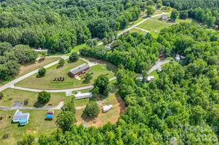 114 Jason Dr, Blacksburg, SC 29702 - Photo 9