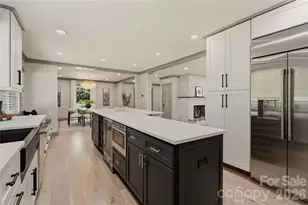 2919 Colony Rd, Charlotte, NC 28211 - Photo 23
