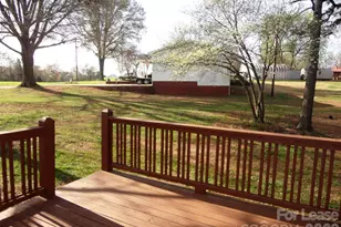 103 Kam Dr, Mooresville, NC 28115 - Photo 9