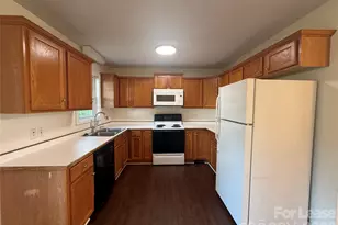 103 Kam Dr, Mooresville, NC 28115 - Photo 9