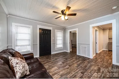 1460 17th Street NE, Hickory, NC 28601 - Photo 5