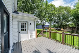 1460 17th St NE, Hickory, NC 28601 - Photo 13