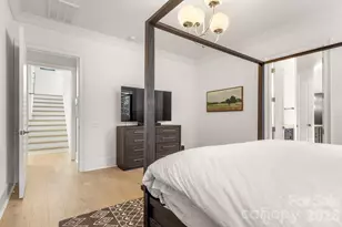 1355 S Kings Dr, Charlotte, NC 28207 - Photo 19