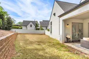 1355 S Kings Dr, Charlotte, NC 28207 - Photo 5