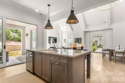 1355 S Kings Drive, Charlotte, NC 28207 - Photo 13