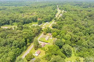 626 Dallas Spencer Mountain Rd, Dallas, NC 28034 - Photo 35