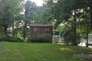565 Bonum Rd, Lake Wylie, SC 29710 - Photo 9