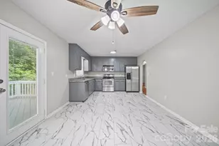 5719 Lewis Rd, Gastonia, NC 28052 - Photo 15