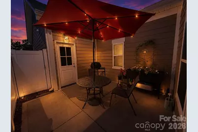 2125 24th Street Lane SE, Hickory, NC 28602 - Photo 3