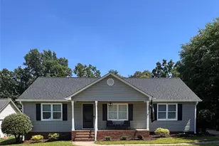 600 Gray Dr, Charlotte, NC 28213 - Photo 1