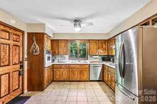 2291 Little River Rd, Hendersonville, NC 28739 - Photo 29
