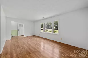 1541 Glenheath Dr, Hendersonville, NC 28791 - Photo 29
