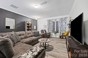 341 Battery Cir, Clover, SC 29710 - Photo 5