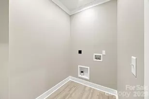 135 Elmwood Rd, Statesville, NC 28625 - Photo 23