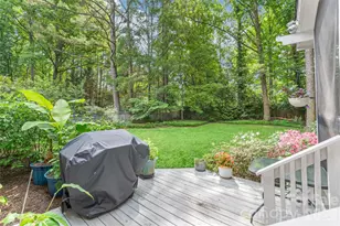 7022 Rocky Falls Rd, Charlotte, NC 28211 - Photo 41