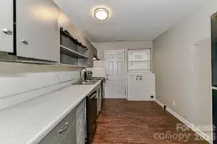 3458 Washburn Ave, Charlotte, NC 28205 - Photo 9