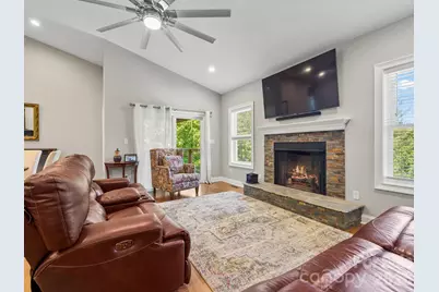 154 & 156 Dogwood Drive, Weaverville, NC 28787 - Photo 5