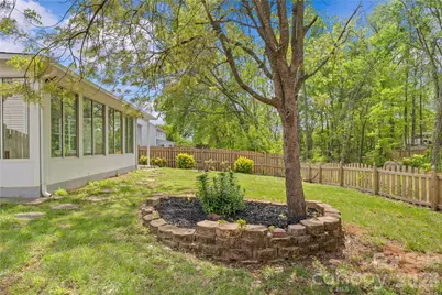 17300 Commons Crossing Drive, Charlotte, NC 28277 - Photo 7