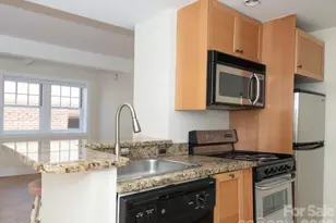 37 Hiawassee St, Asheville, NC 28801 - Photo 7
