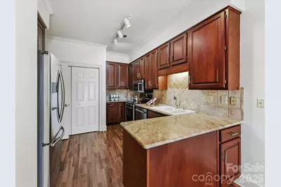 2831 Sharon View Road, Charlotte, NC 28210 - Photo 11