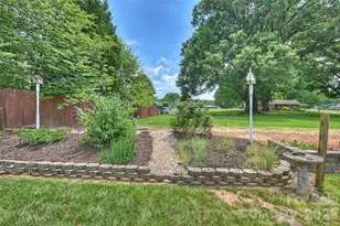 315 Wendover Dr, Locust, NC 28097 - Photo 39