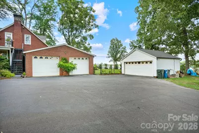 1520 5th Street NE, Hickory, NC 28601 - Photo 11
