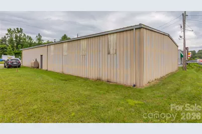 722 E Main Street, Burnsville, NC 28714 - Photo 15