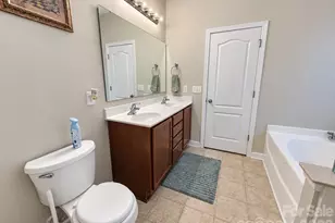 1919 Corriente Ct, Charlotte, NC 28213 - Photo 29