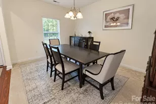 1919 Corriente Ct, Charlotte, NC 28213 - Photo 7