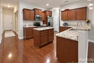 1919 Corriente Ct, Charlotte, NC 28213 - Photo 13