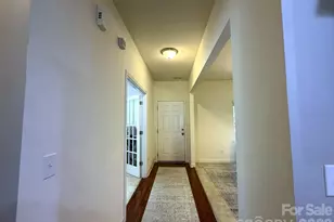 1919 Corriente Ct, Charlotte, NC 28213 - Photo 11