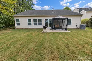 1919 Corriente Ct, Charlotte, NC 28213 - Photo 35
