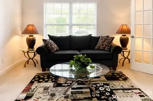 1919 Corriente Ct, Charlotte, NC 28213 - Photo 5