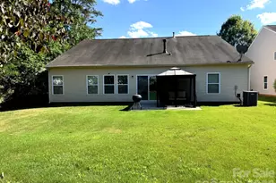 1919 Corriente Ct, Charlotte, NC 28213 - Photo 41