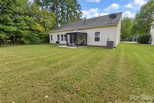 1919 Corriente Ct, Charlotte, NC 28213 - Photo 37