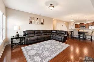 1919 Corriente Ct, Charlotte, NC 28213 - Photo 19
