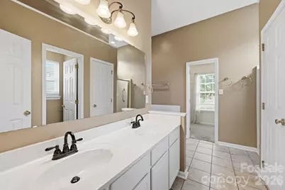 9421 Foggy Meadow Road, Charlotte, NC 28269 - Photo 19