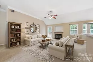 9421 Foggy Meadow Rd, Charlotte, NC 28269 - Photo 3