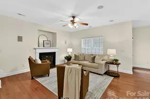 10507 Glenmeade Rd, Cornelius, NC 28031 - Photo 7