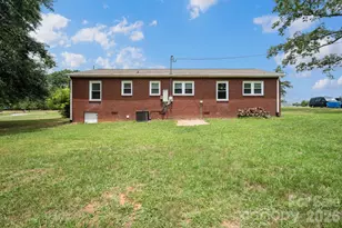 1674 Harris Henrietta Rd, Forest City, NC 28043 - Photo 23